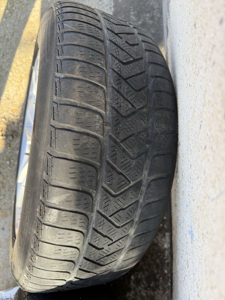 Jante bmw seria 5 F10/F11 cu cauc iarna 225/55/R17 pirelli dot 2015