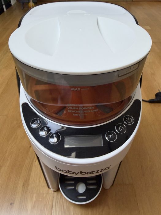 Aparat lapte Baby Brezza
