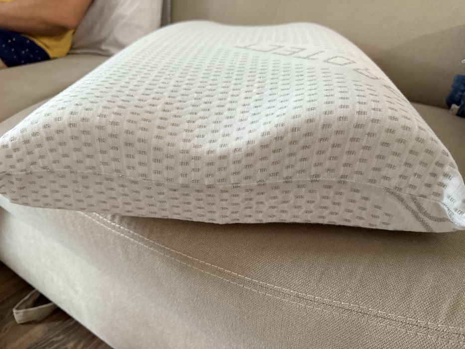 Perna din spuma fabricata in Italia