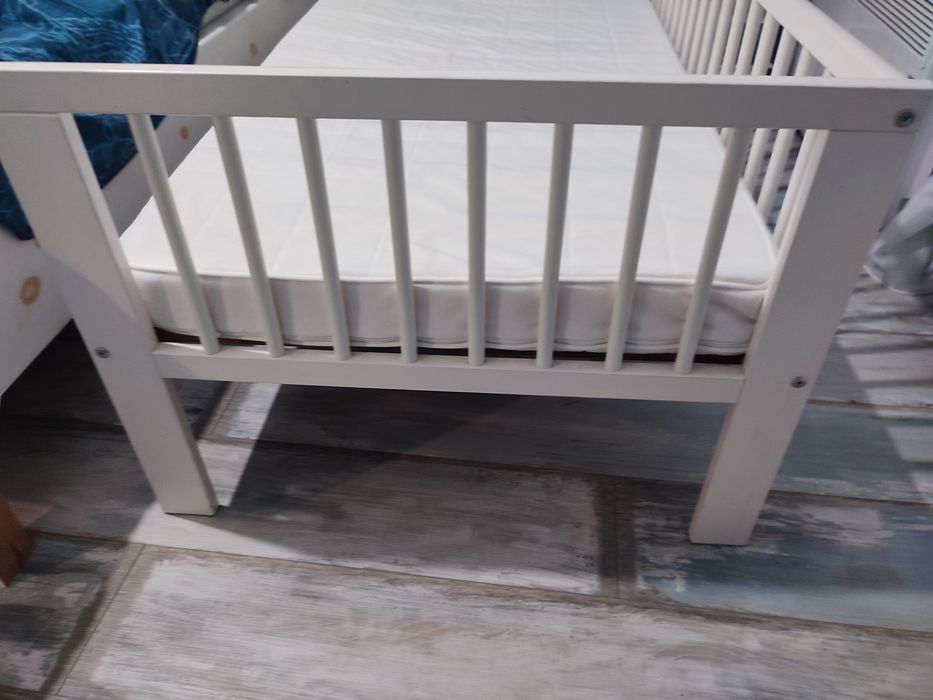 Легло от  масив с матрак и рамка 70/160см