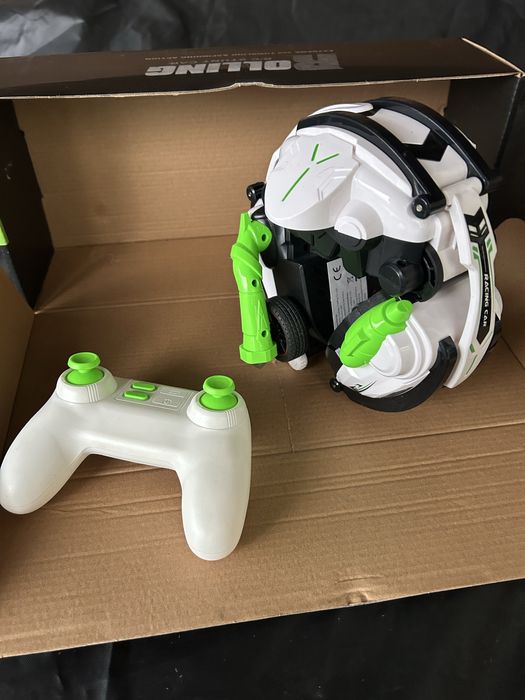 Masina cu telecomanda