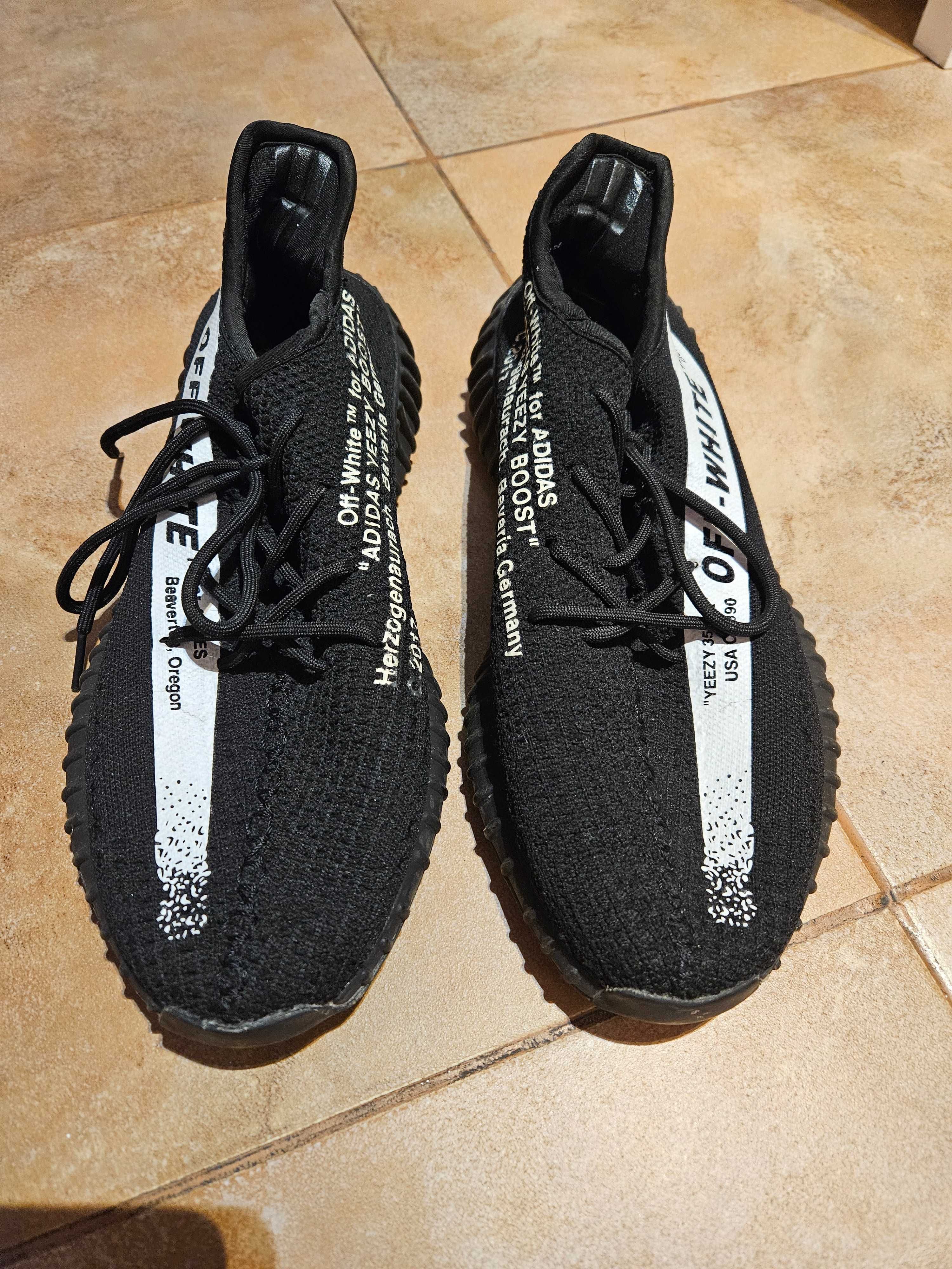 Мъжки маратонки Adidas Yeezy Boost, US10 (UK 9,5; FR 44)