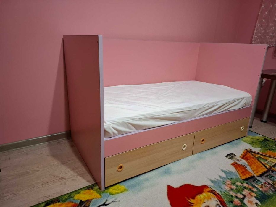 Продавам детско легло ЗАПАЗЕНО!!