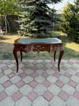 Birou din lemn cu intarsii si ornamente bronz