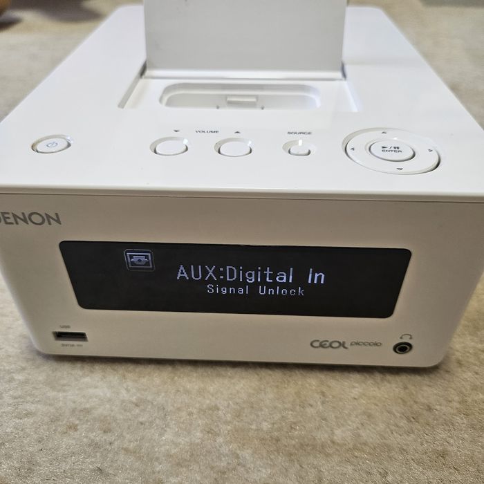 Receiver Denon Ceol Piccolo DRA-N5