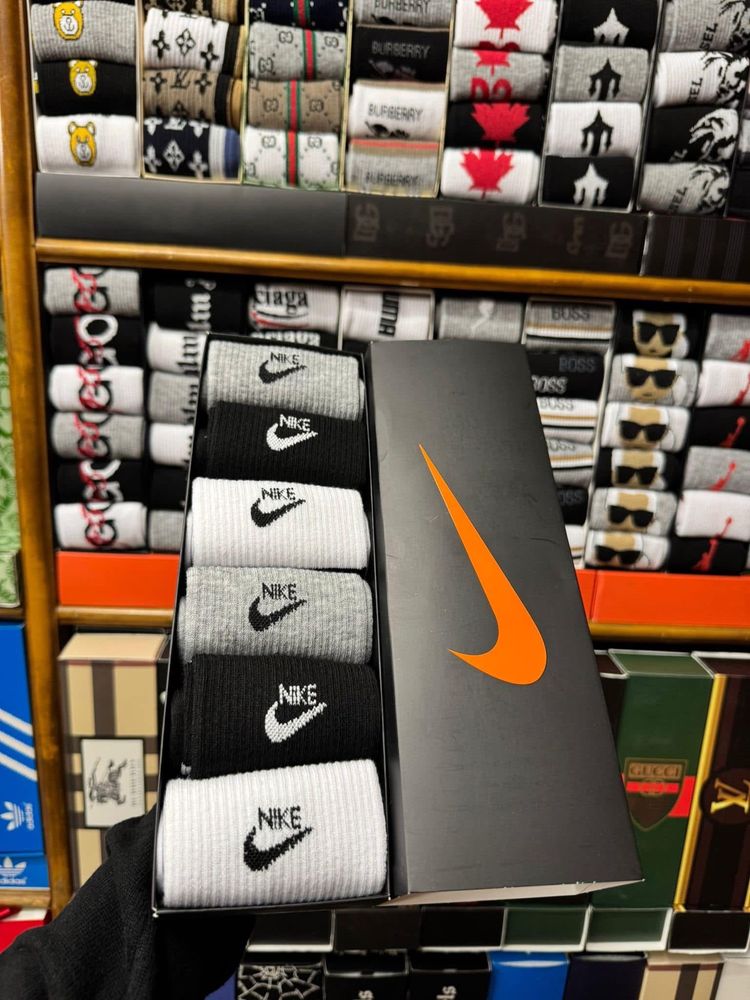 Sosete nike 6 la set 80 lei