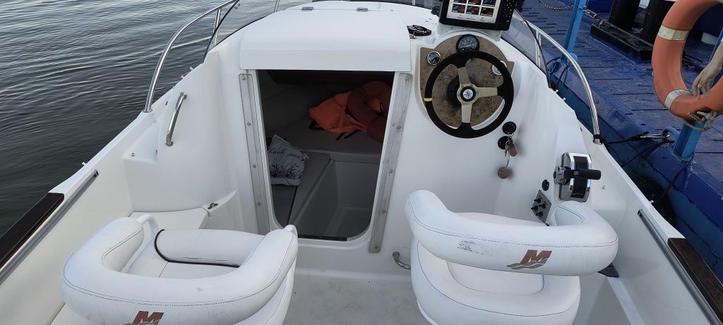 Barca Quicksilver 510, motor Mercury 90, peridoc Jsi VT 1000L, toate 2