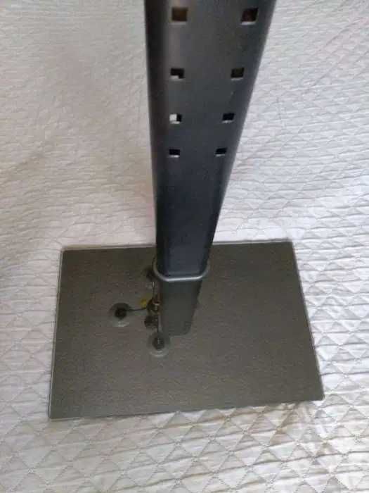 Стойка за телевизор