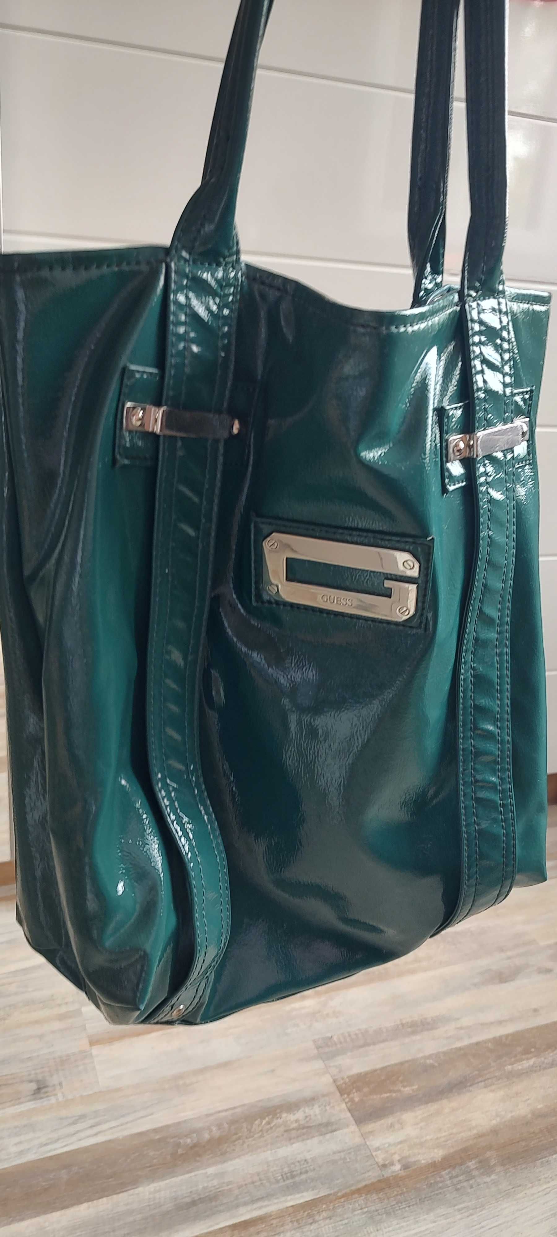 Чанта Guess 35лв.