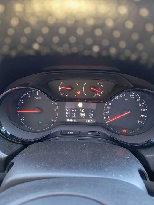 Opel Grandland X 1.2 Turbo Benzina S&S Echipare Enjoy+ 2018 Romania