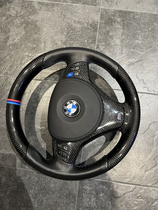 Volan BMW M Carbon E90/E91/E92/E93