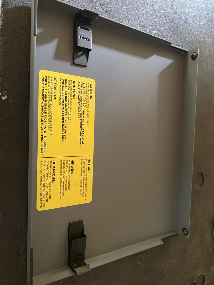 Dynacord mp7  2x300w. Отличен