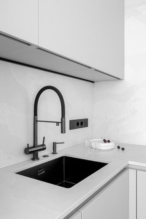 Черная нержавейка мойка кухонный