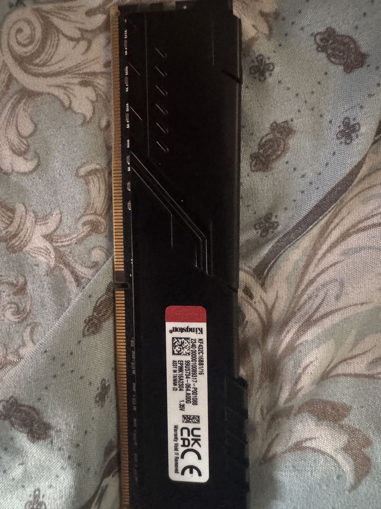 Озу Kingston KF432C16BB1/16 16 Гб