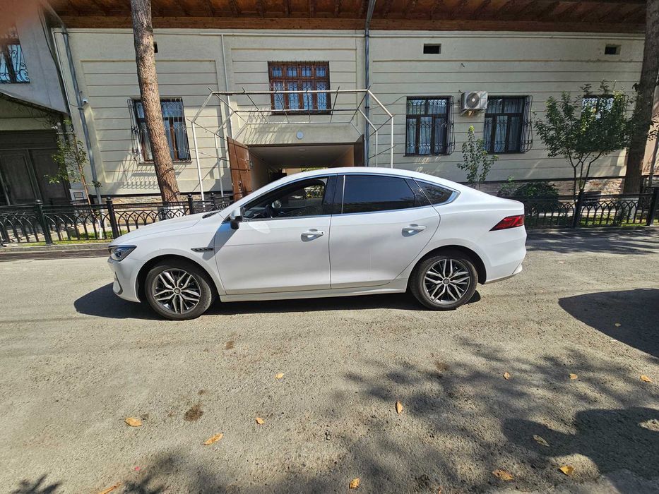BYD QIN PLUS 55000пробег