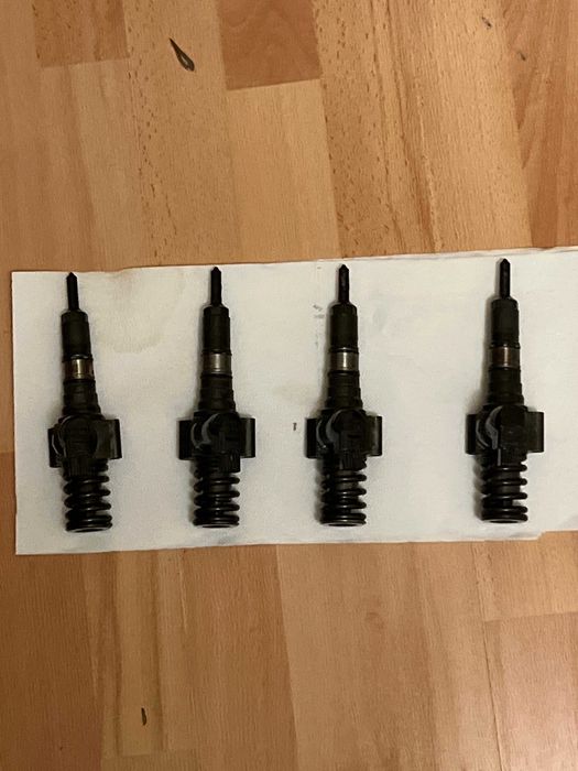 Injector BKP Volkswagen Passat B6