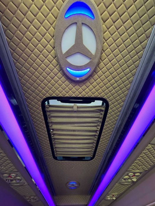 Inchiriere microbuz–curse ocazionale, excursii, evenimente, pelerinaje