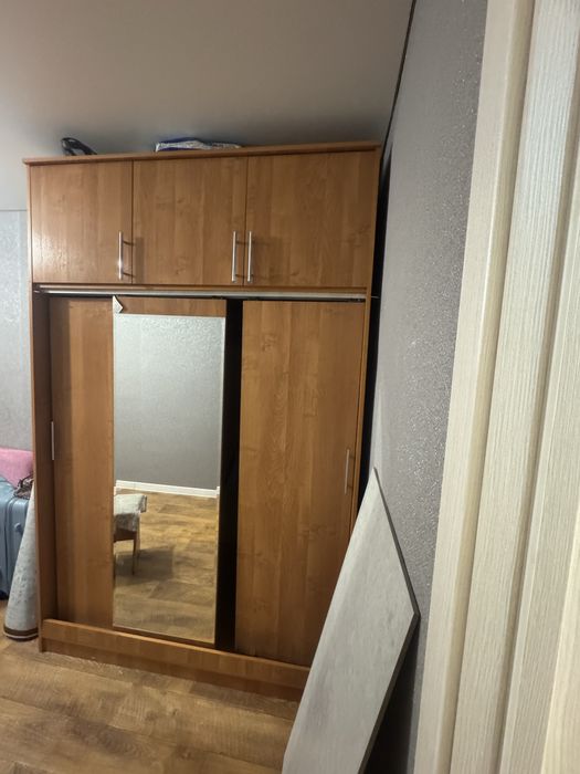 Отдам бесплатно шкаф. Самовывоз