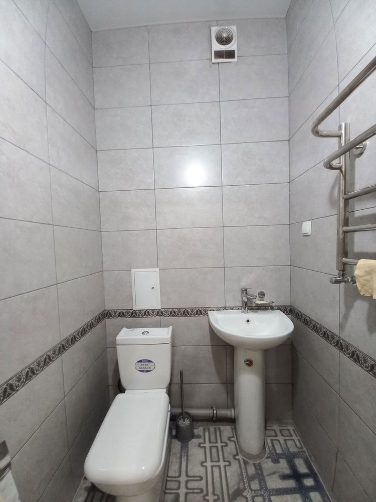 Аренда 3/2/9 Корасарой , Golden House