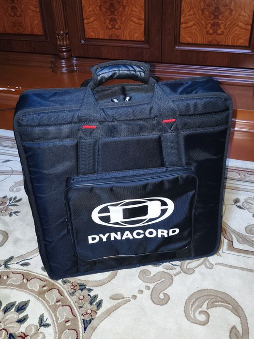 Dinacord power 1000/2 sotiladi