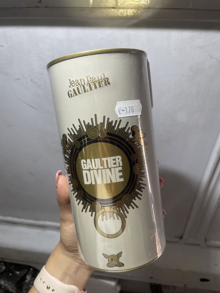 jpg gaultier divine