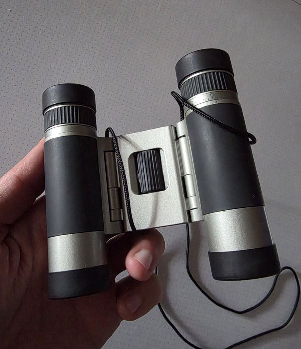 Binoclu Eschenbach Club 10x20 Vanatoare