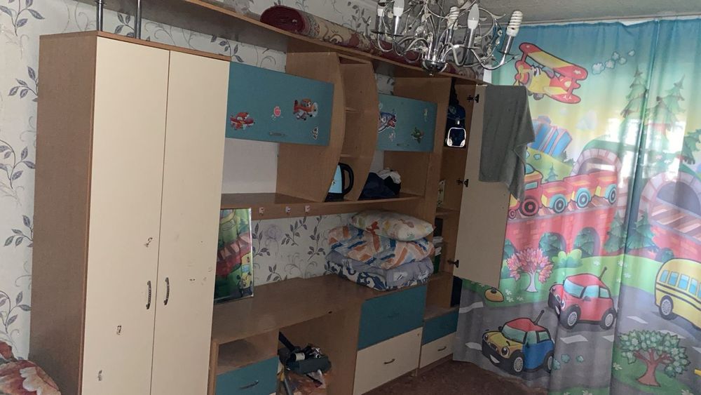 Продам спальный гарнитур