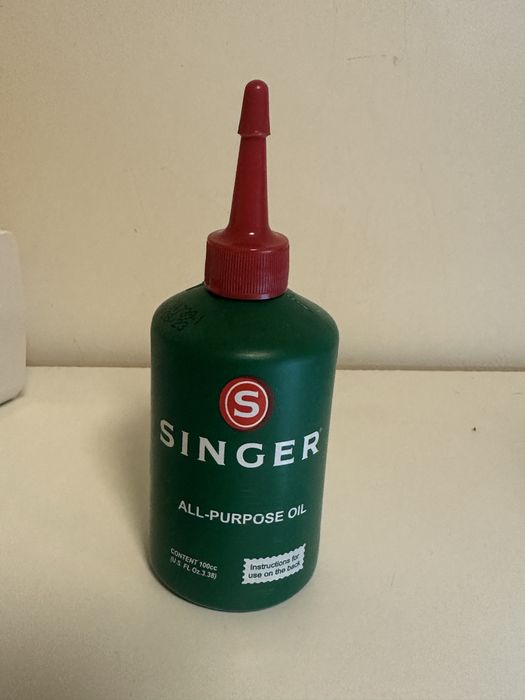 Шевна машина комплект с шивашки принадлежносто VERITAS JEANS 18