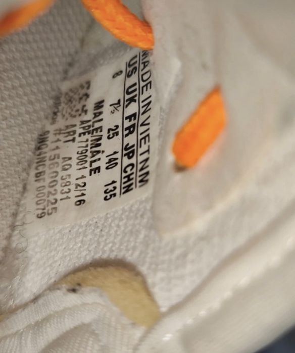 Adidas Yezzy x off white marime 25