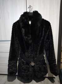 Черно велурено палто