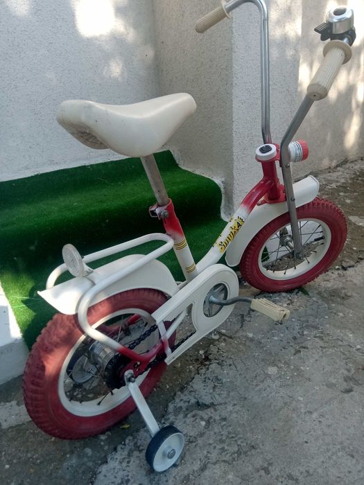 Vînd bicicletă copii