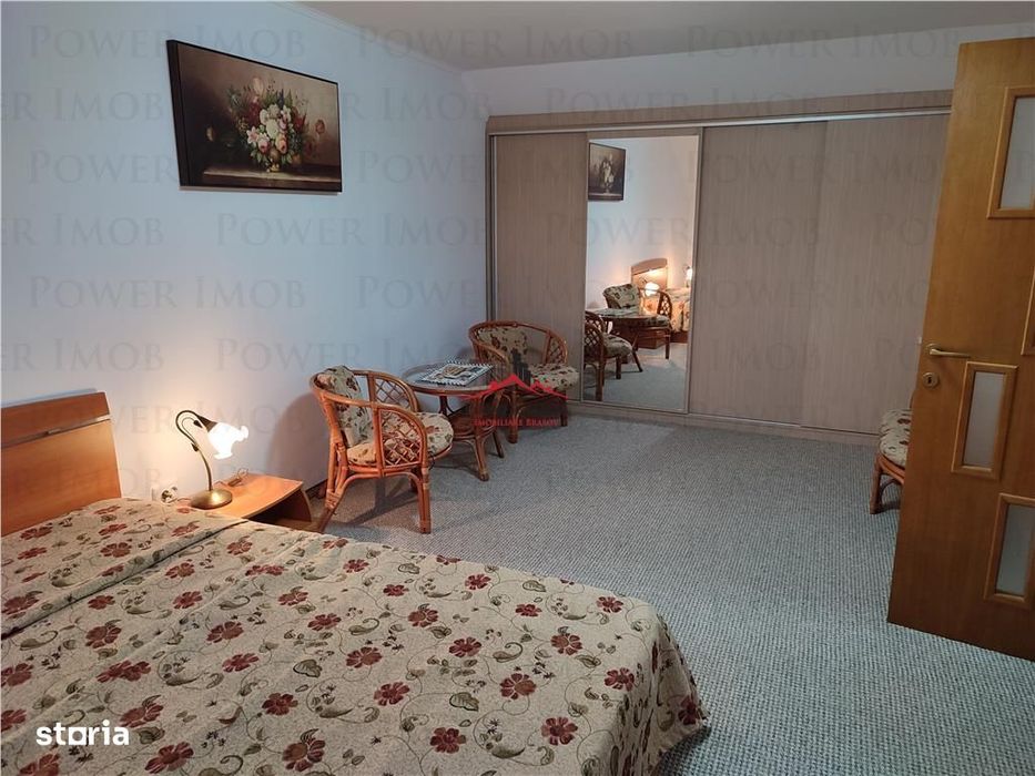 LIVADA POSTEI - Inchiriere vila cu 5 camere si garaj, nu are curte