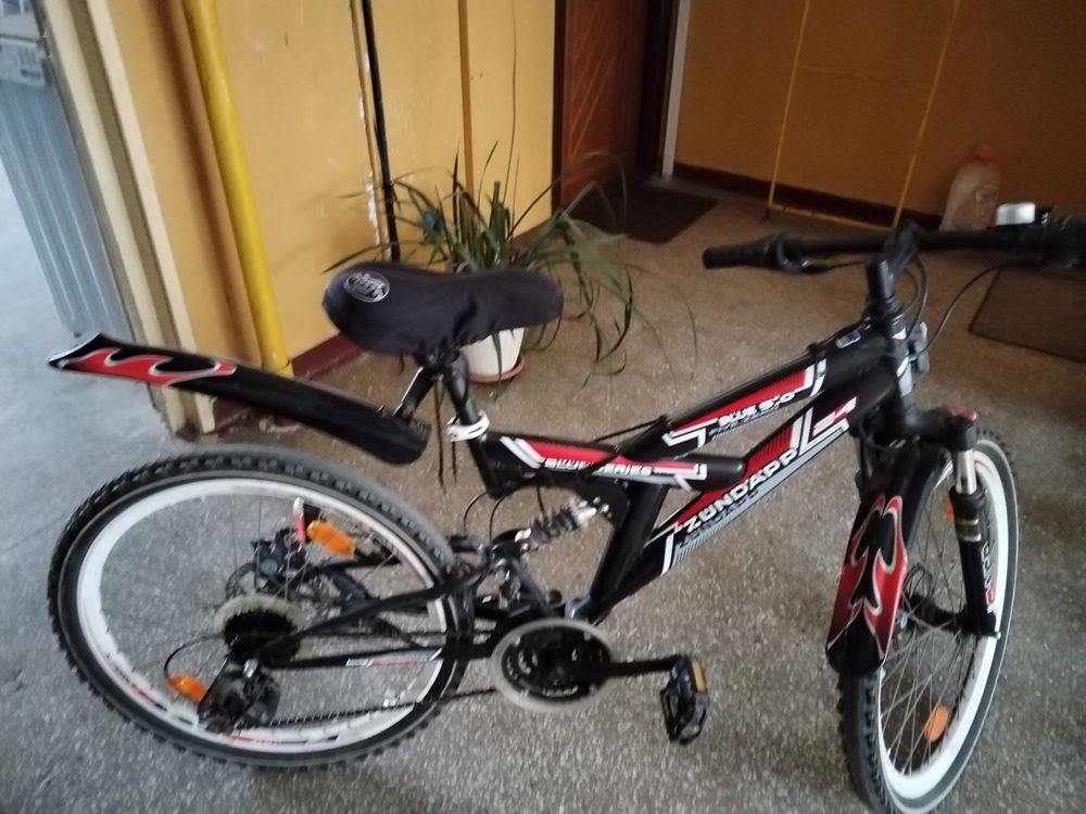 Bicicleta baieti 24 inch