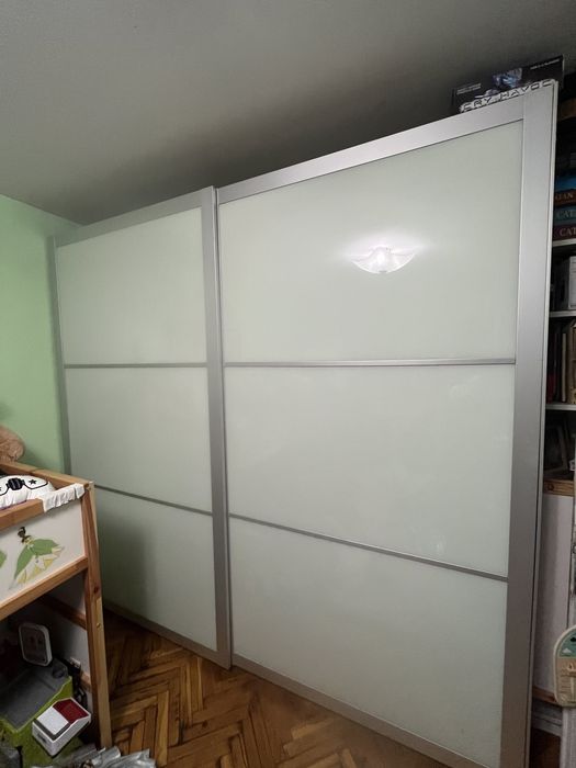 Икеа ikea голям гардероб