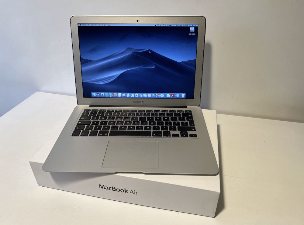 Laptop Macbook Air  95% Bateria  4 GB Ram