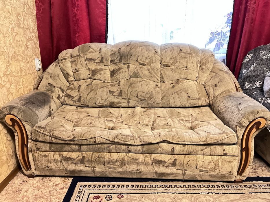 Отдам даром диван