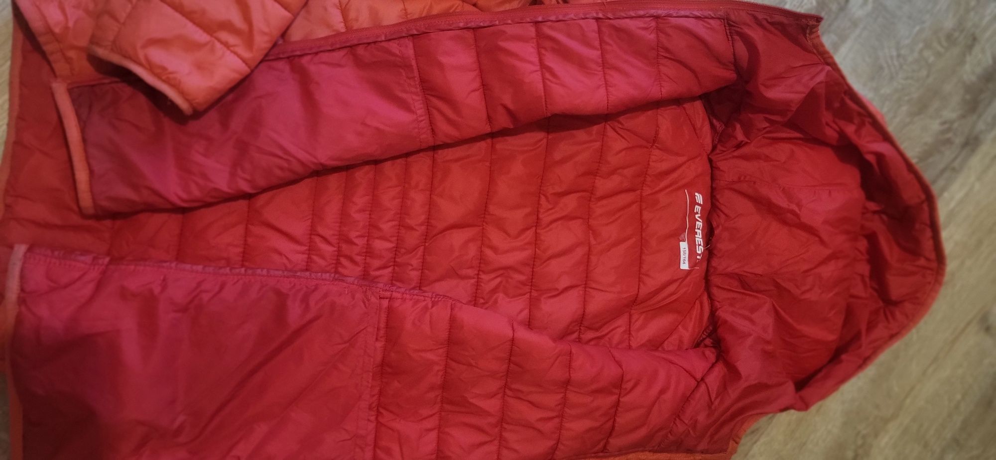 Яке пролетно Everest 158/164 Xs S