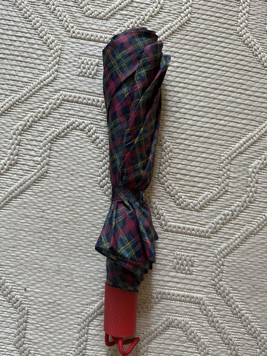 Различни сгъваеми чадъри