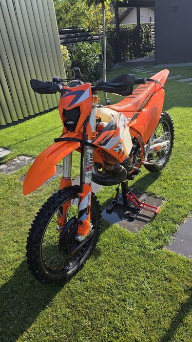 Vand KTM HARD ENDURO 2024 300 TBI 2 T Înmatriculată
