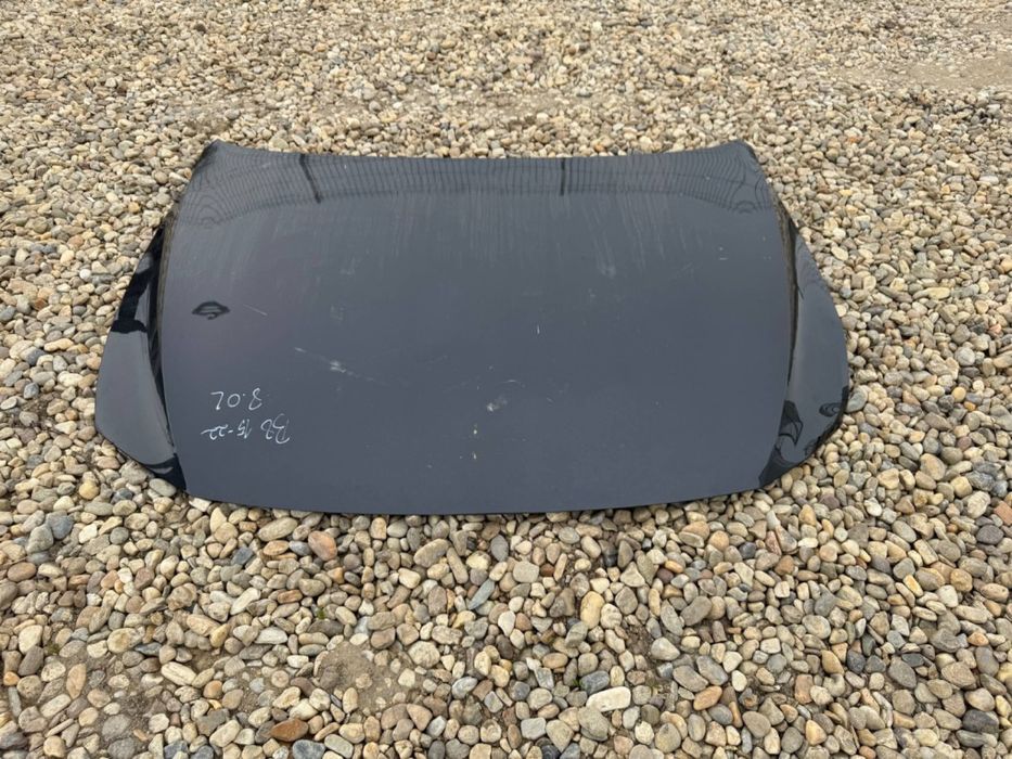 Capota neagra Volkswagen Passat B8