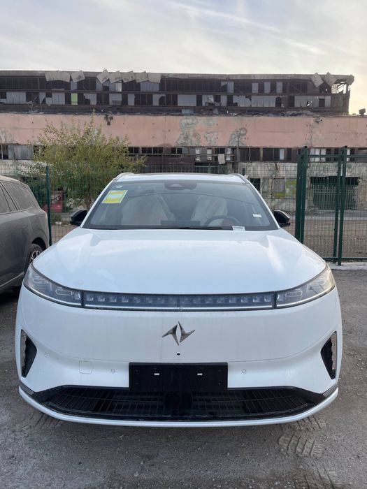 DongFeng008 ultra sotiladi