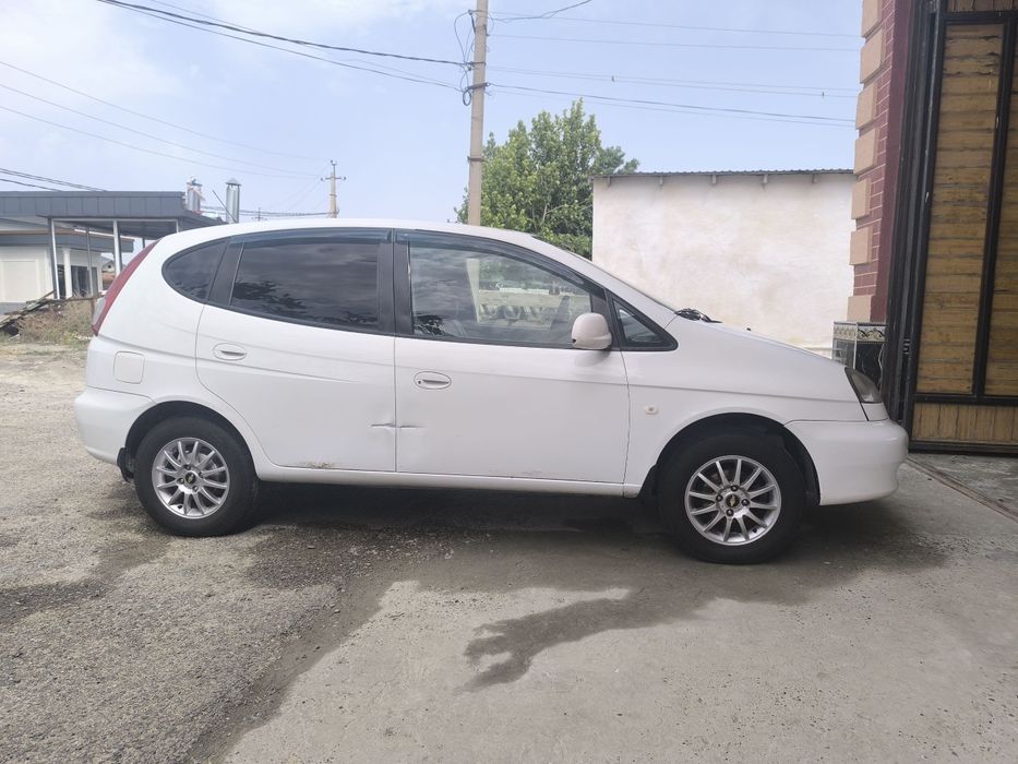 Srochno Tacuma sotiladi