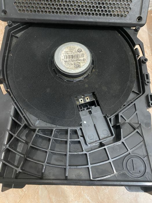 Vand set boxe audio originale BMW E 90,  pret 500 lei