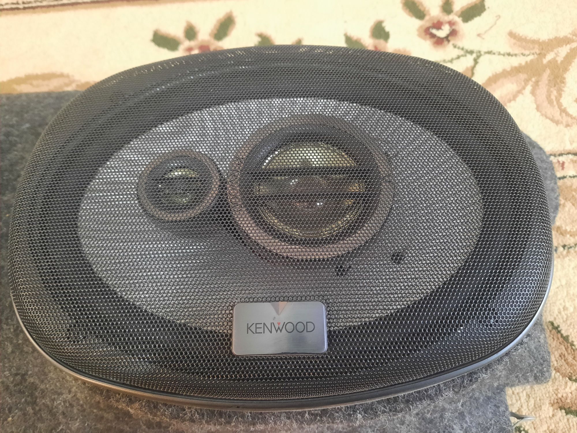 Kenwood 718 orginal 320 w + spark podstavka