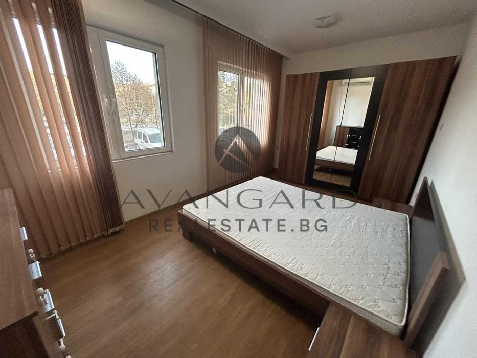 Продава се Тристаен апартамент в Пловдив, Кючук Париж - 87 кв.м за 1472 €/кв.м - Снимка #3