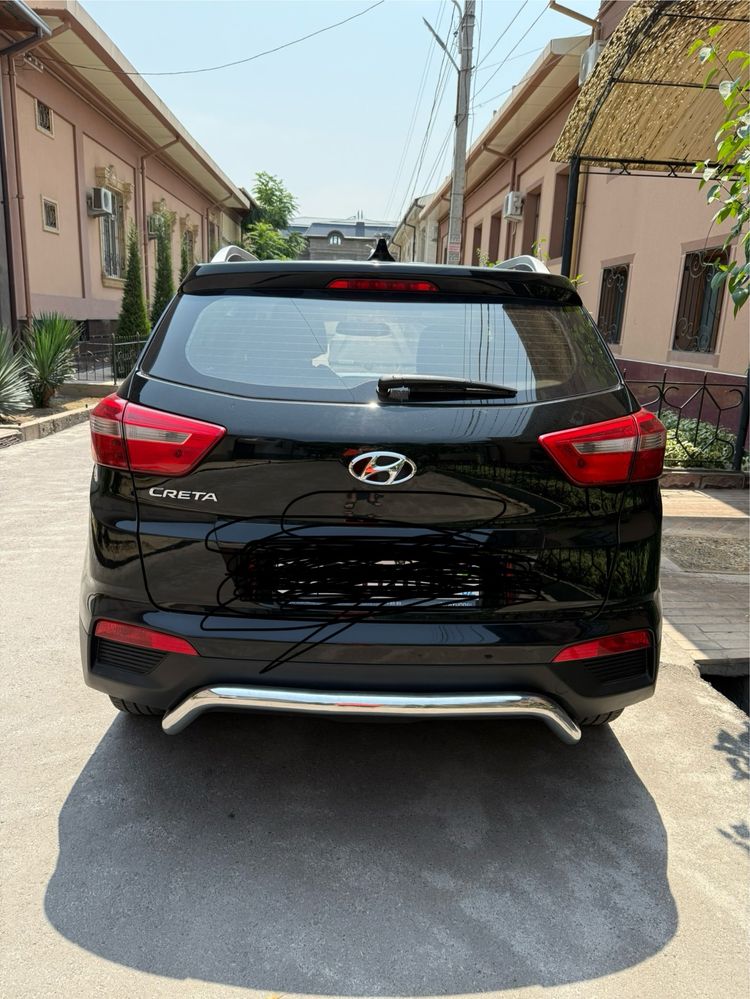 Машина Hyundai creta