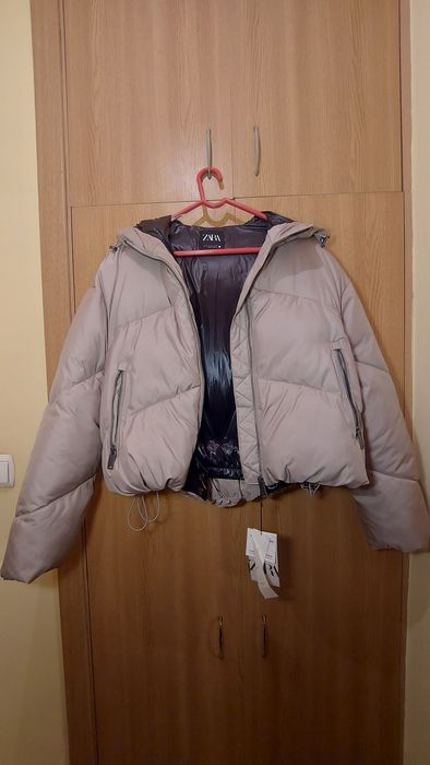 De neratat,  Geaca puf Zara, bej, XS