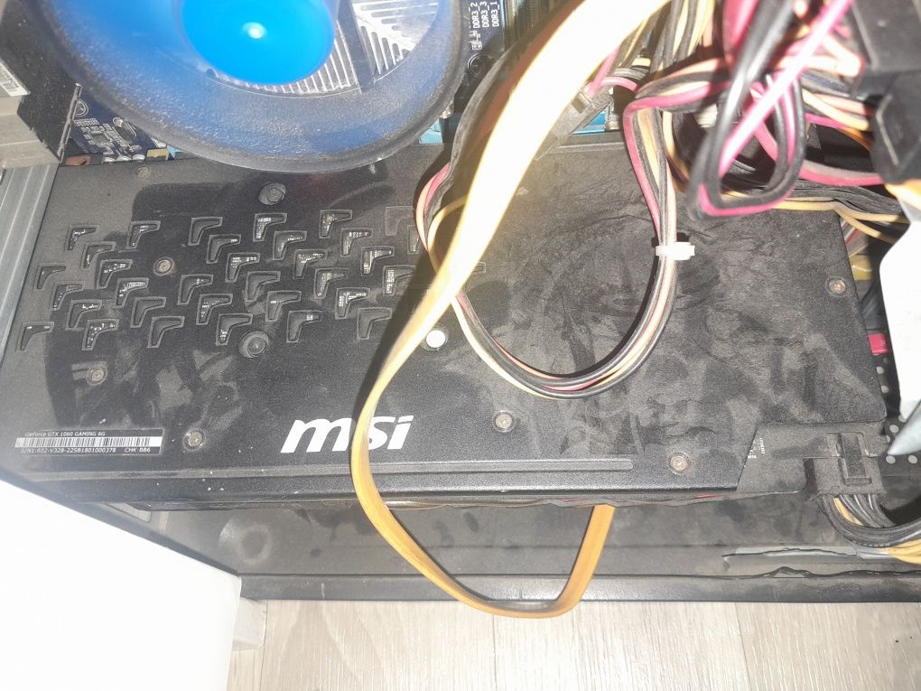 Продам видео карту GTX 1060msi