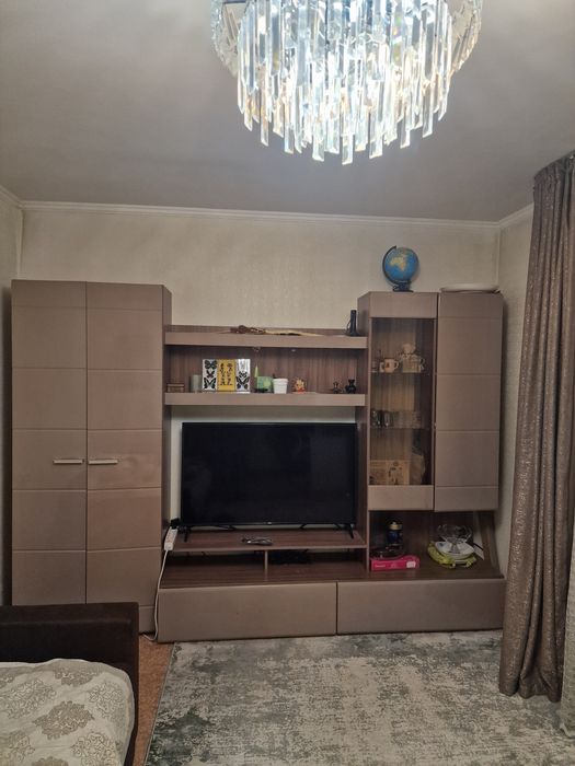 Стенка в гостинную