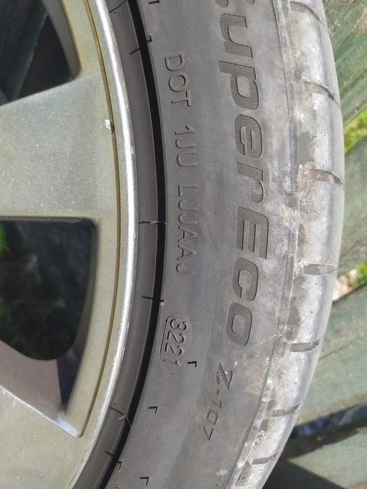 Anvelope vara 225/45 R19